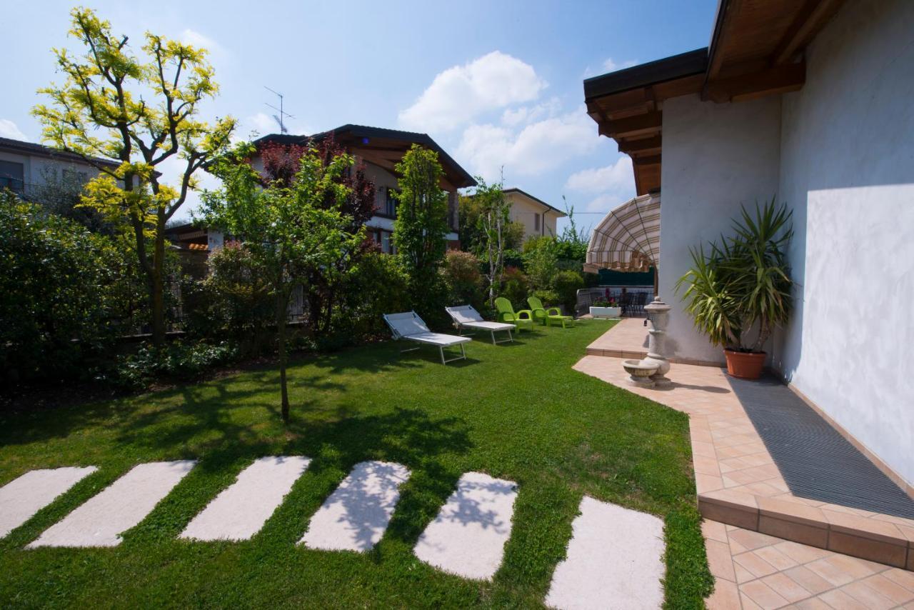 Bed and Breakfast La Casa Di Pimpi Дезенцано-дель-Гарда Экстерьер фото