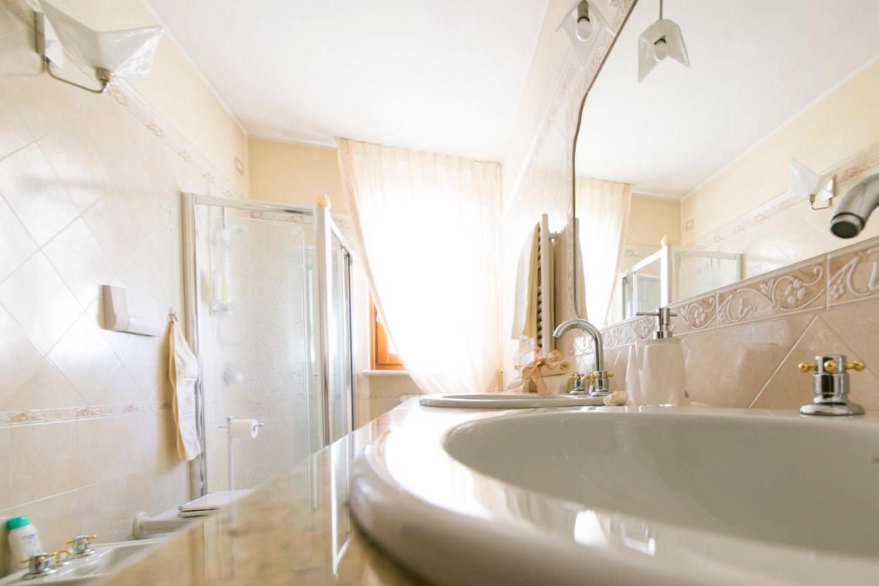 Bed and Breakfast La Casa Di Pimpi Дезенцано-дель-Гарда Экстерьер фото