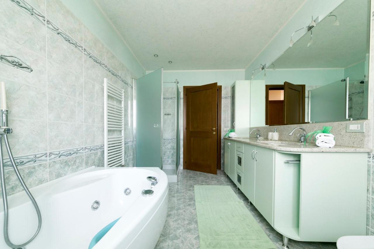 Bed and Breakfast La Casa Di Pimpi Дезенцано-дель-Гарда Экстерьер фото