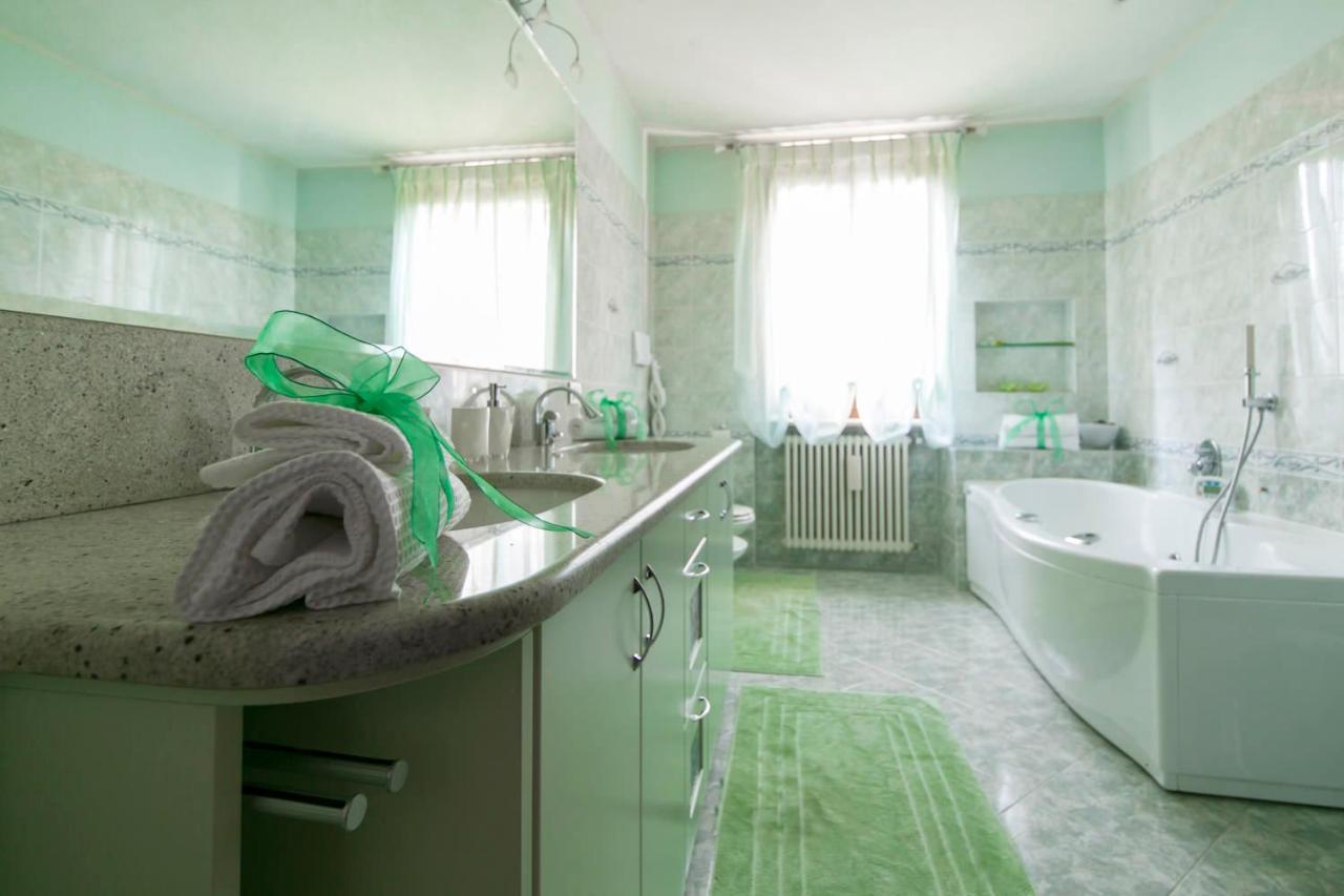 Bed and Breakfast La Casa Di Pimpi Дезенцано-дель-Гарда Экстерьер фото