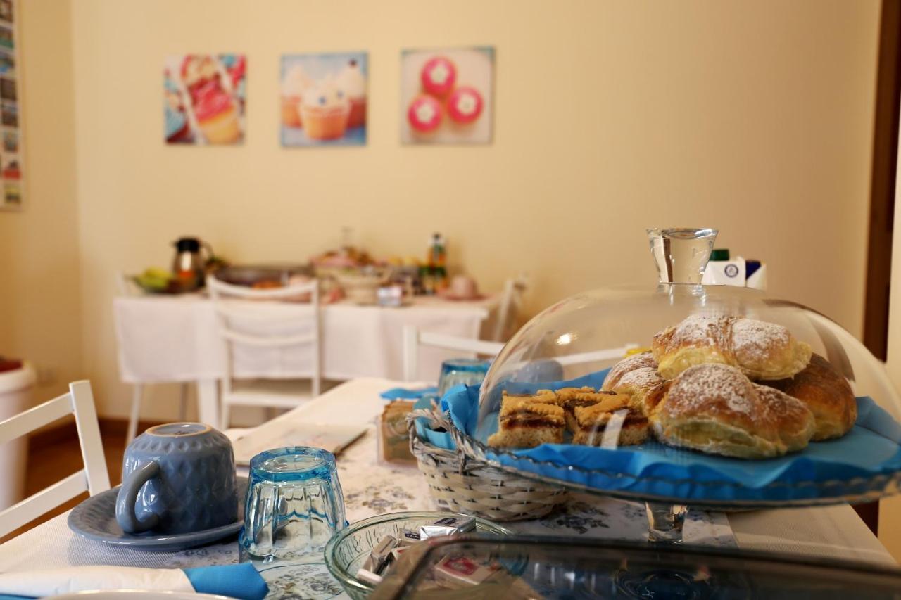 Bed and Breakfast La Casa Di Pimpi Дезенцано-дель-Гарда Экстерьер фото