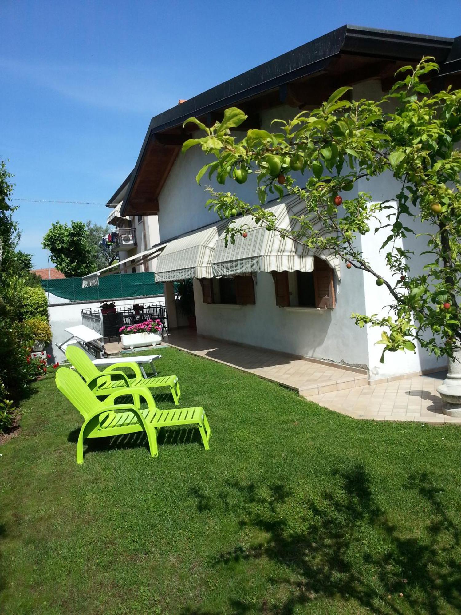 Bed and Breakfast La Casa Di Pimpi Дезенцано-дель-Гарда Экстерьер фото